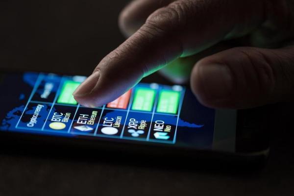 Invertir en criptomonedas desde el celular