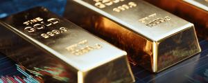 Gold in Tariff Tug of War 